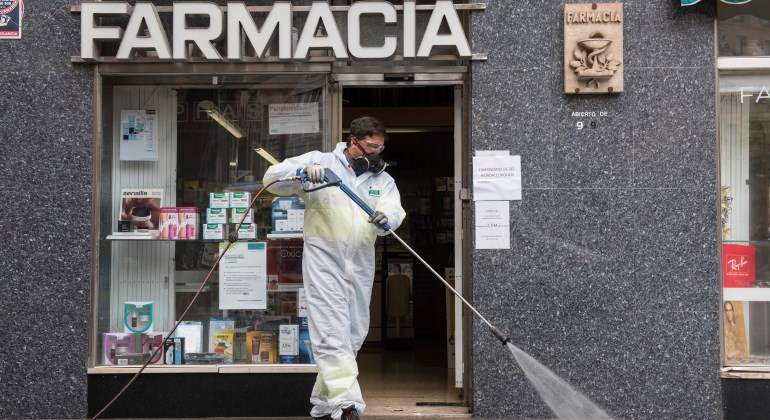 coronavirus-farmacia-limpieza-efe.jpg