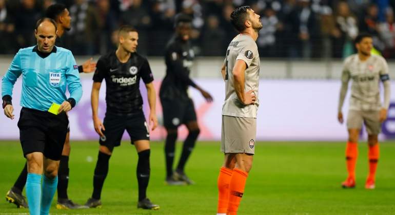 mateu-lahoz-eintracht-shakhtar-reuters.jpg