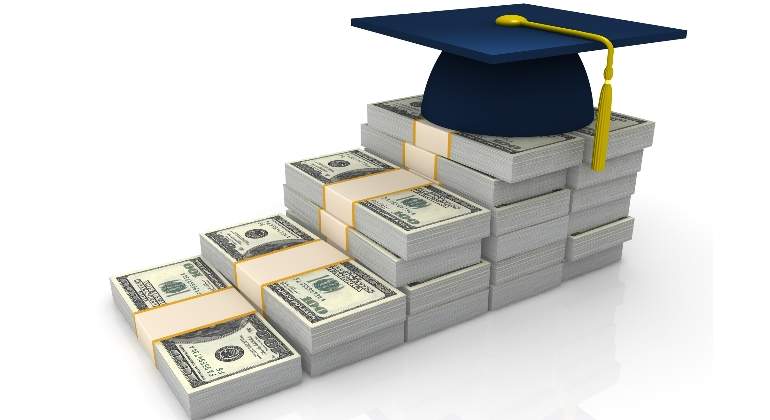 deuda-universitaria-dolares-getty.jpg