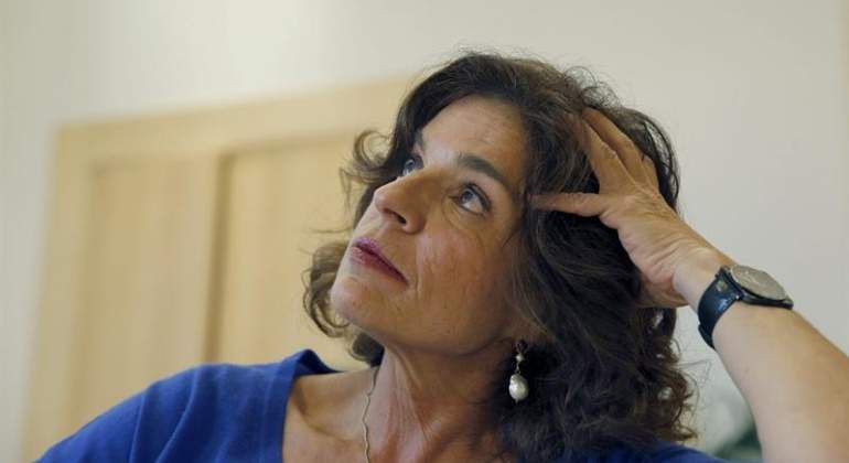 ana-botella-efe.jpg