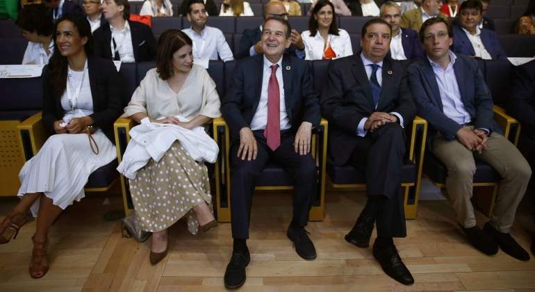 abel-caballero-pleno-femp-efe.jpg