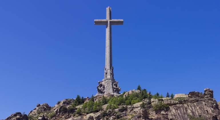 valle-caidos-commons.jpg