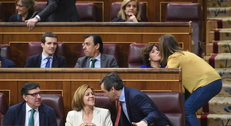 bancada-popular-santamaria-casado-cospedal-efe.jpg