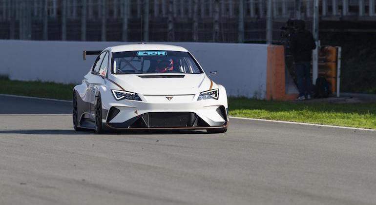 cupra-e-racer-2018-1.jpg