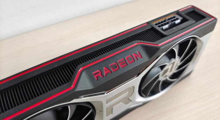 amd-radeon-rx-6700-xt-1.jpg