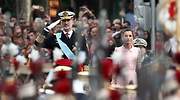 Abucheos a Pedro Sánchez en el desfile de un Día de la Hispanidad con el Gobierno en funciones y a un mes de la repetición elect