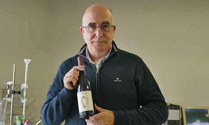FOTO--Manolo-Garcia-el-enologo-que-ha-creado-el-vino.jpeg
