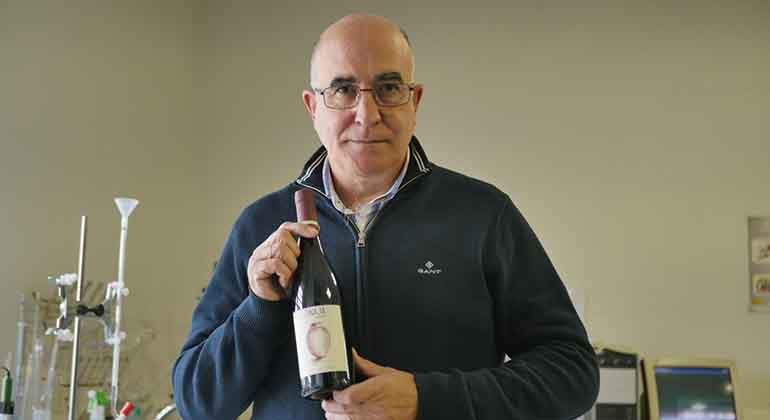 FOTO--Manolo-Garcia-el-enologo-que-ha-creado-el-vino.jpeg
