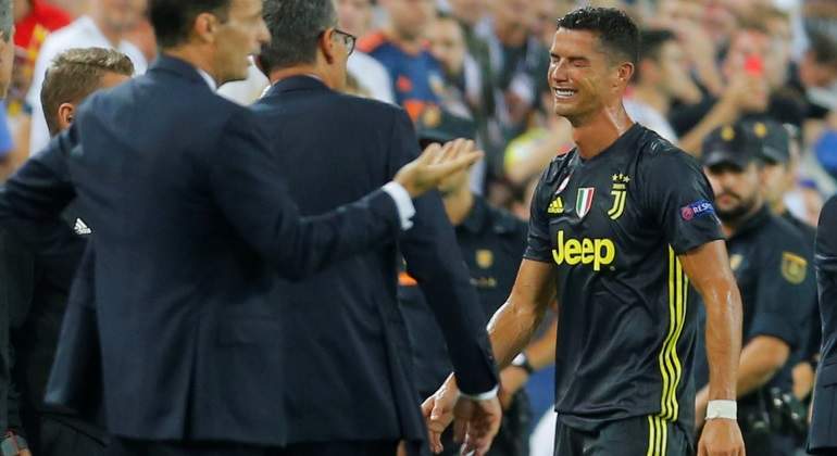 Cristiano-Ronaldo-sale-expulsado-y-con-lagrimas-reuters.jpg