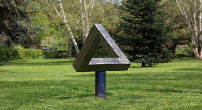 triangulo-imposible.jpg