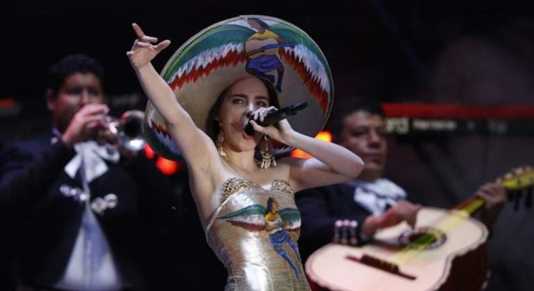 belinda-la-voz-mexico.jpg