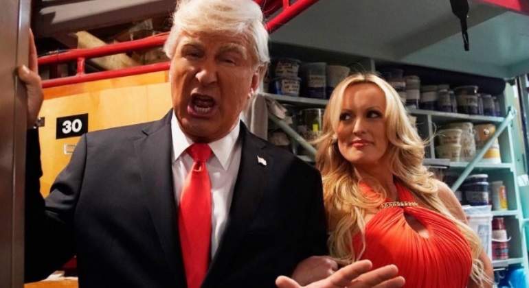 stormy-daniels-trump-snl.jpg