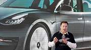 Nadie sabe cuánto valdrá Tesla tras un año mediocre: unos analistas la valoran en 150 dólares y otros en 3.000