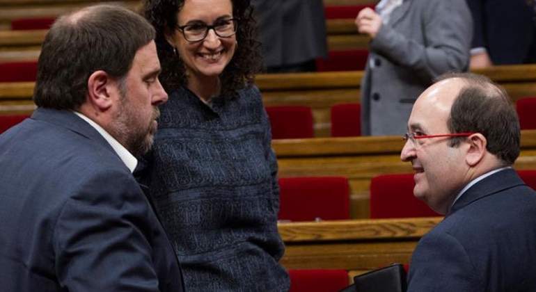 junqueras-iceta-parlament-efe.jpg