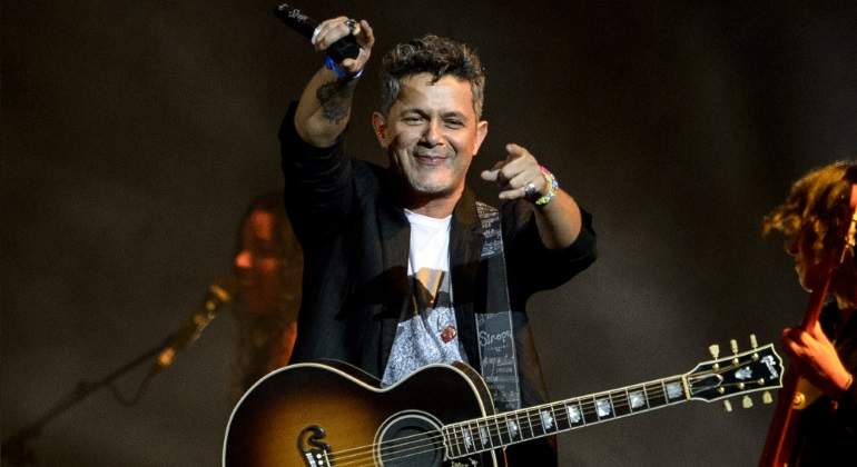 alejandro-sanz-dial.jpg