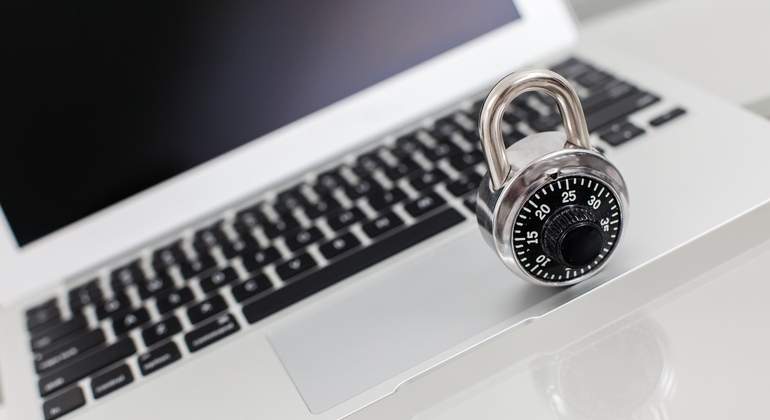 seguridadtecnologi9.jpg