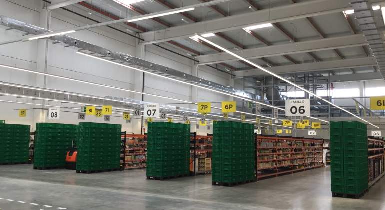 Interior de la colmena almacn online de Mercadona en Getafe