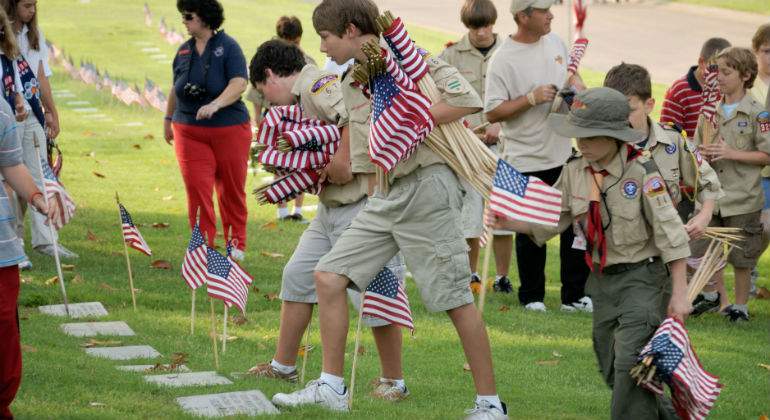 Scouts-boy-eeuu-alamy.jpg