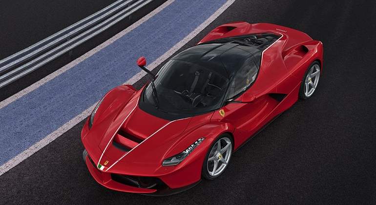 ferrari-laferrari-500.jpg