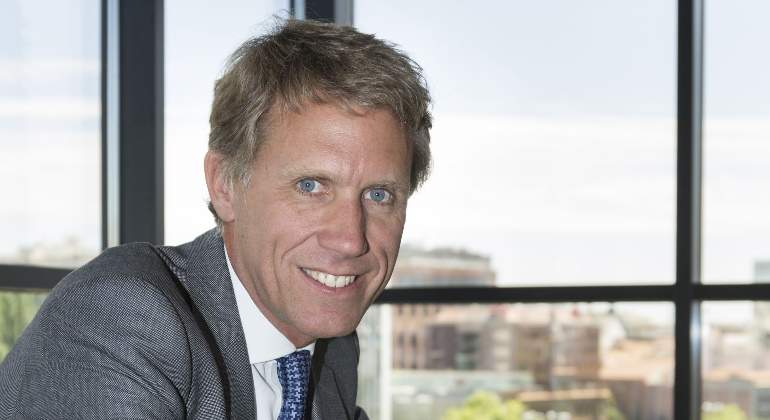 bertrand-kan-presidente-no-ejecutivo-cellnex-telecom-770x420.jpg