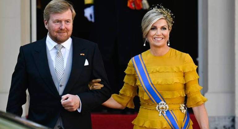 reina-maxima-holanda-vestido-amarillo-770.jpg