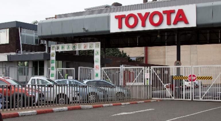 toyota-fabrica.jpg