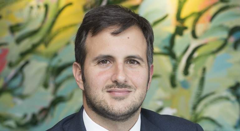 Alfonso-Carrillo-Abogado.jpg