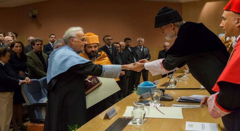 HONORIS-CAUSA-ESPOSITO_preview11111111111.jpg