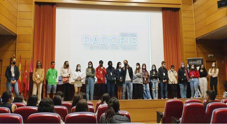 Acto-Entrega-becas-1.jpg