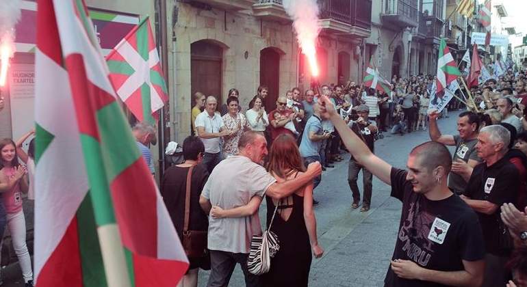 homenaje-etarras-28jul19-efe.jpg