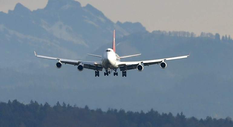 avion-vuelo-reuters.jpg