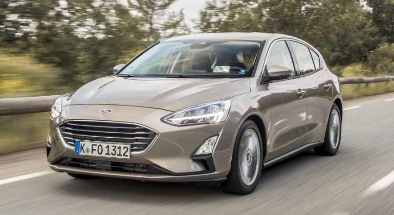 ford-focus-2018.jpg