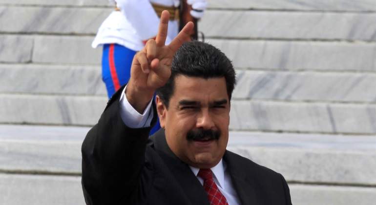 maduro-saludo-reuters.jpg