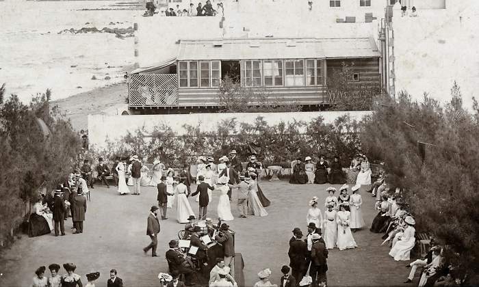 Fiesta en el British Club de Las Palmas de Gran Canaria en 1890 captada por Charles Nanson