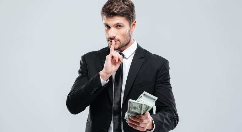 secreto-bancario-dreamstime.jpg