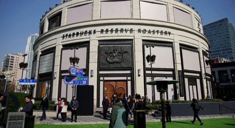 starbucks-china-reuters.jpg