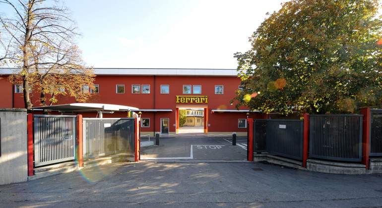 ferrari-fabrica.jpg