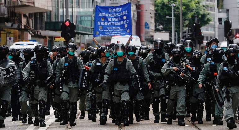 policia-hong-kong-polemica-ley-seguridad-nacional-china-1julio2020-reuters.jpg