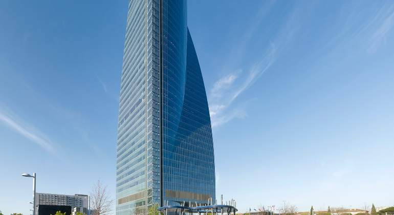 Torre_Emperador_Castellana.jpg