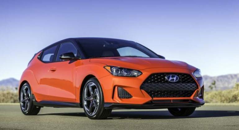 hyundai-veloster-2017-01.jpg