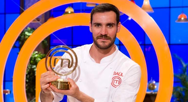 saul-masterchef-trofeo.jpg
