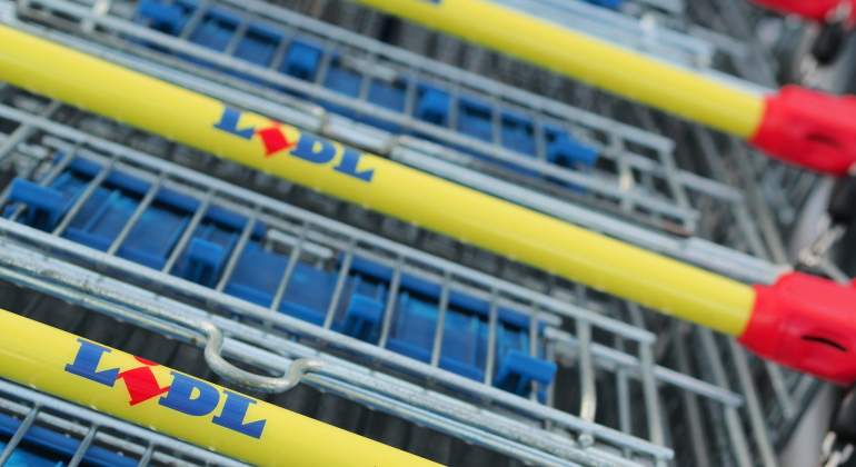 lidl-carritos-compra-dreamstime.jpg