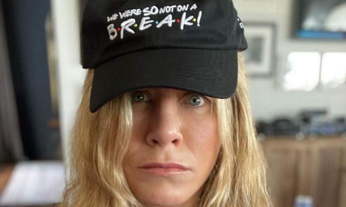 jennifer-aniston-segunda-coleccion-friends.jpg