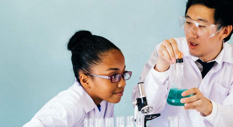 STEM-defini.jpg