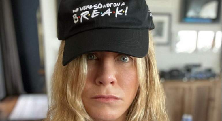 jennifer-aniston-segunda-coleccion-friends.jpg