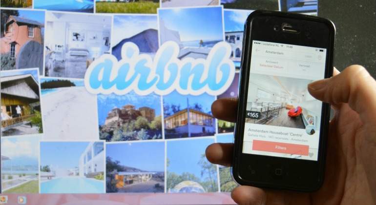airbnb-movil.jpg