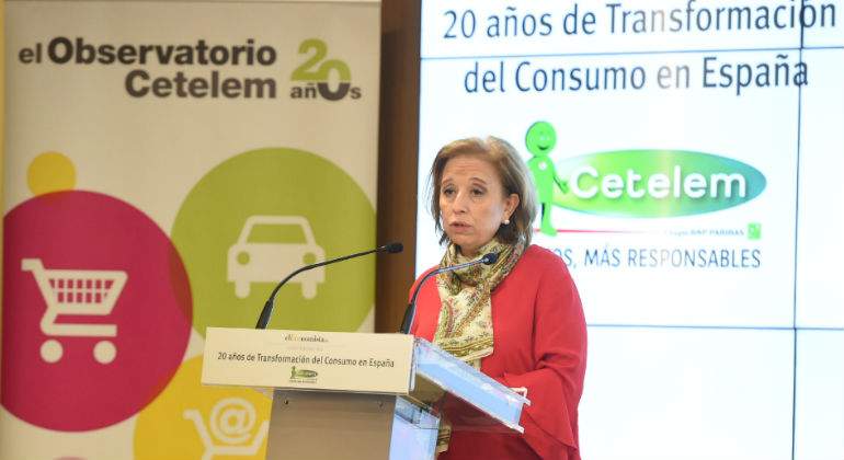 Comercio anima a las pequeñas tiendas a vender a través de Alibaba y Amazon