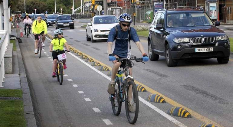 bicicleta-carretera-efe.jpg