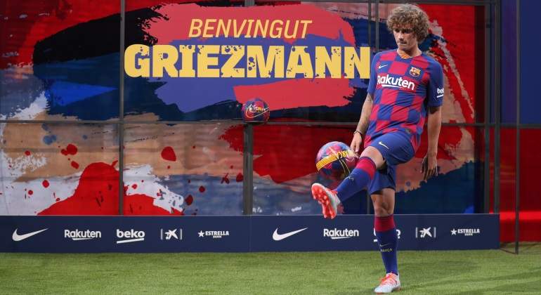 griezmann-toques-presentacion-barcelona-reuters.jpg