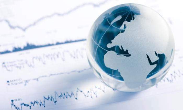 bola-planeta-economia.jpg